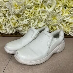 Nurse Mates White Nonslip